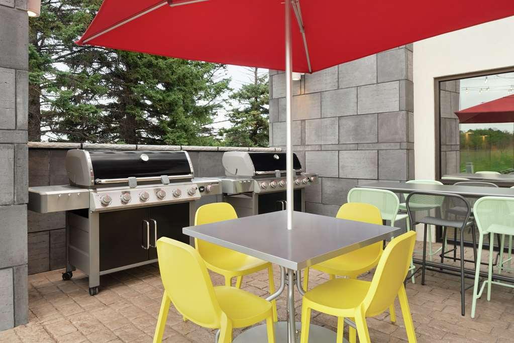 Home2 Suites By Hilton Carmel Indianapolis Экстерьер фото