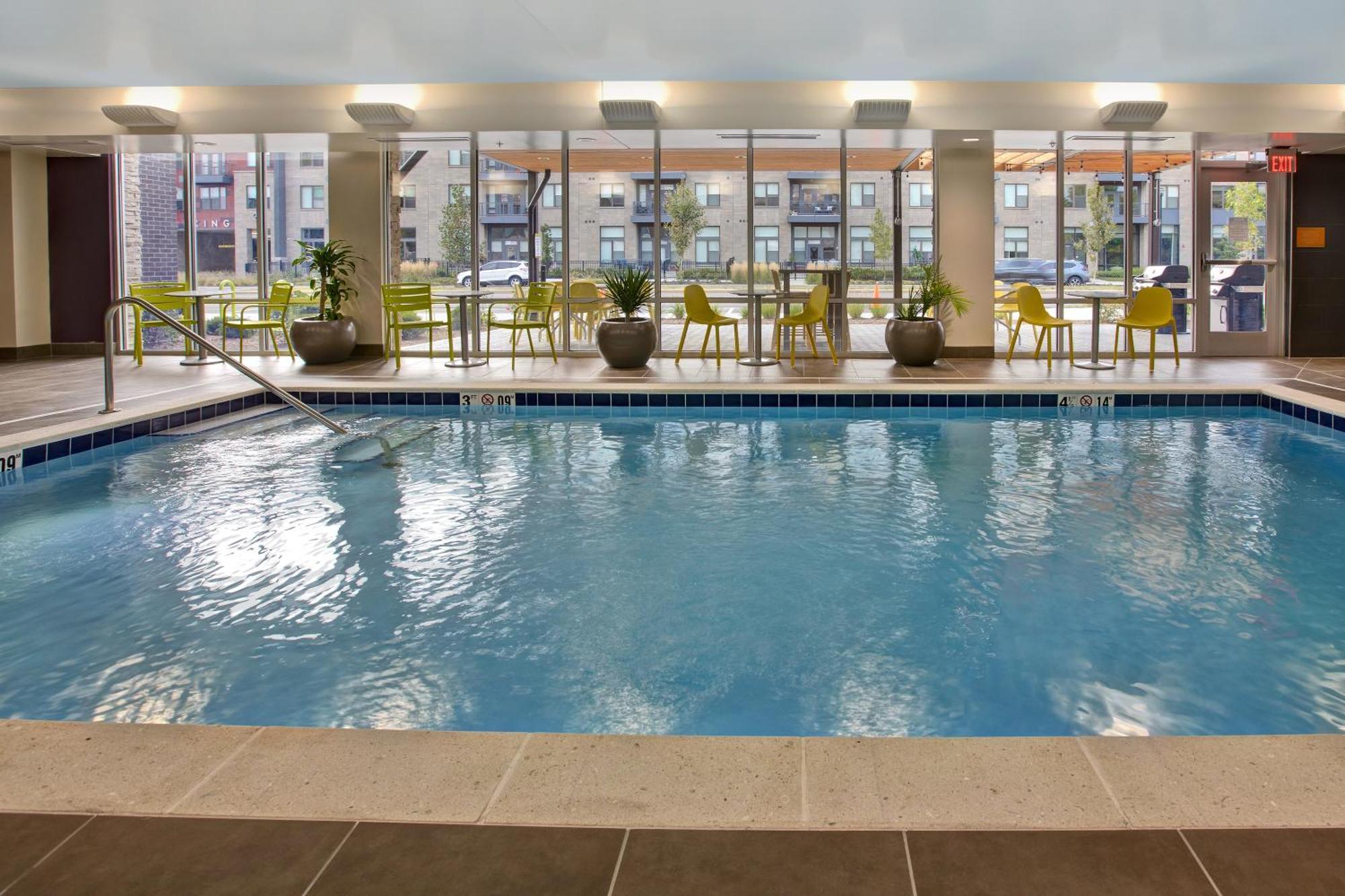 Home2 Suites By Hilton Carmel Indianapolis Экстерьер фото